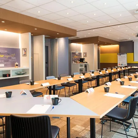 Ibis Part Dieu Les Halles Hotel 3*