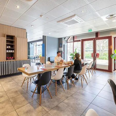 Ibis Part Dieu Les Halles Otel Lyon