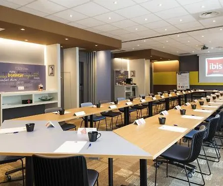 Ibis Part Dieu Les Halles 3*