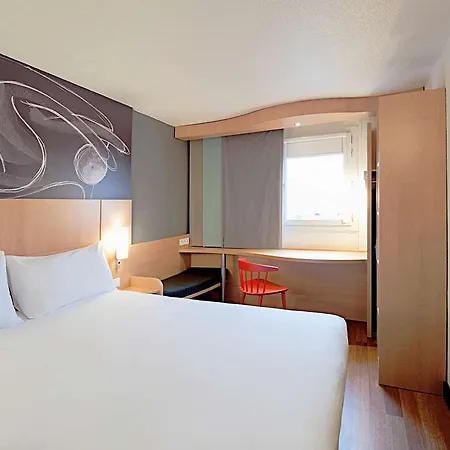 Ibis Part Dieu Les Halles 3*