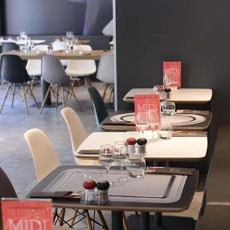Ibis Part Dieu Les Halles Hotel 3*