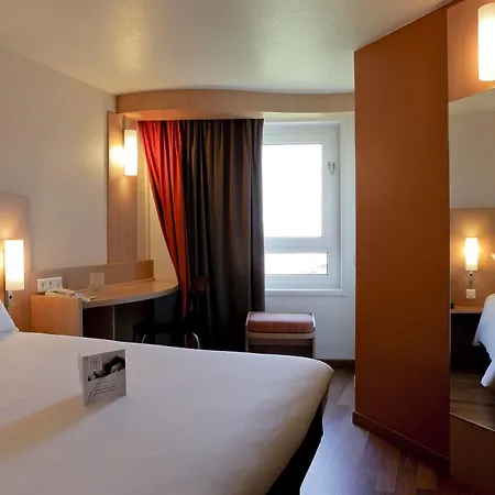 Ibis Part Dieu Les Halles Hotel 3*