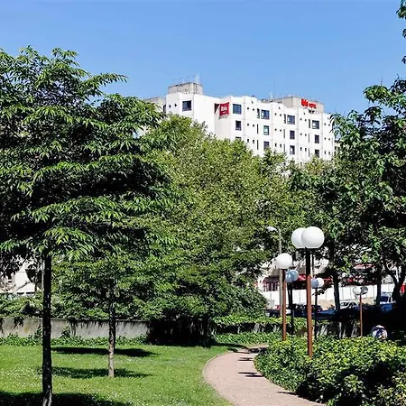 Ibis Part Dieu Les Halles מלון ליון