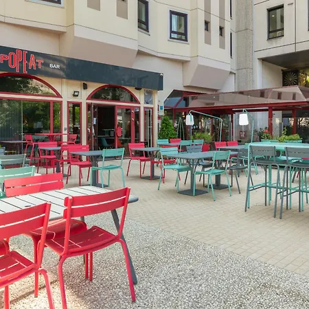 Ibis Part Dieu Les Halles 3*